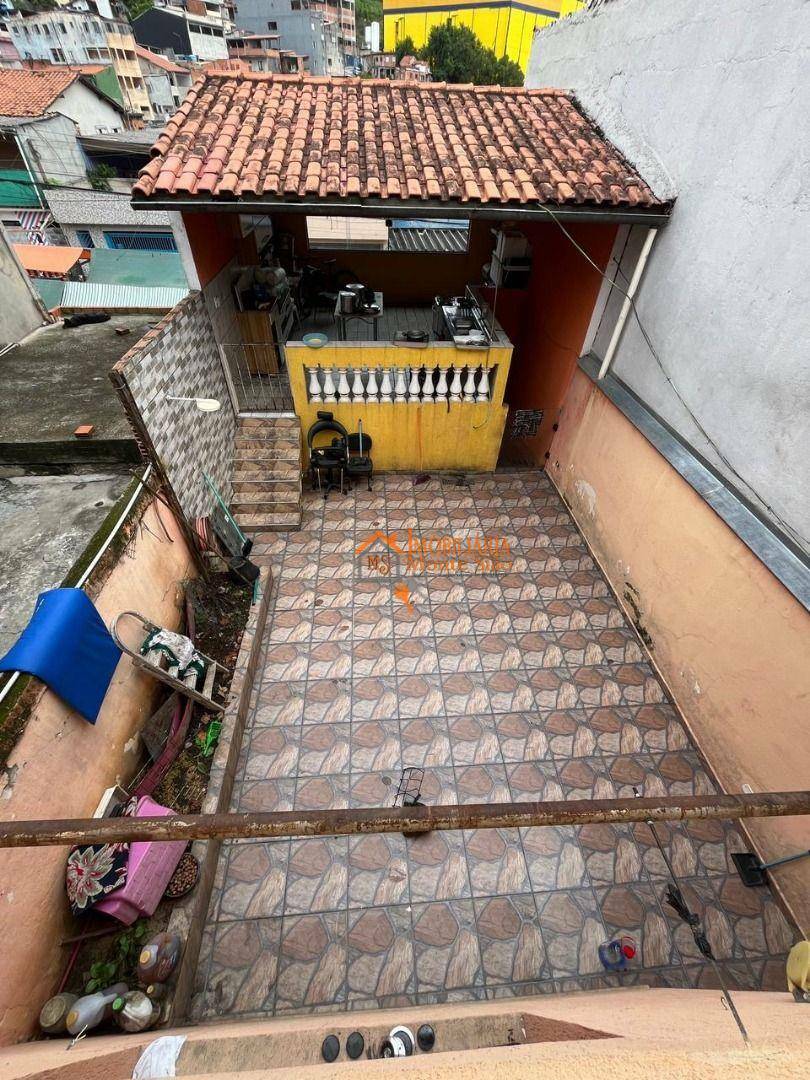 Sobrado à venda com 3 quartos, 200m² - Foto 25