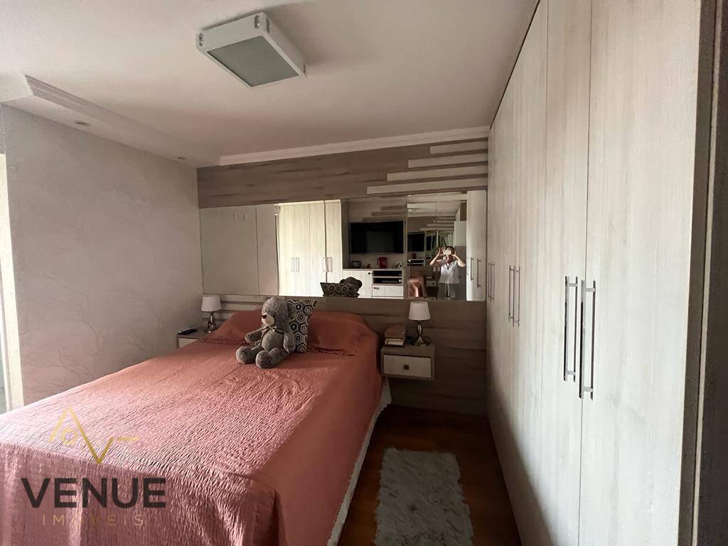 Sobrado à venda com 3 quartos, 240m² - Foto 51