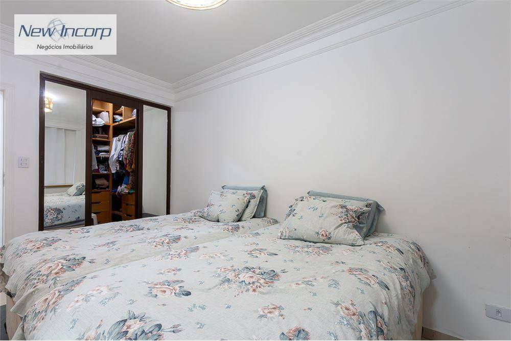 Apartamento à venda com 3 quartos, 127m² - Foto 18