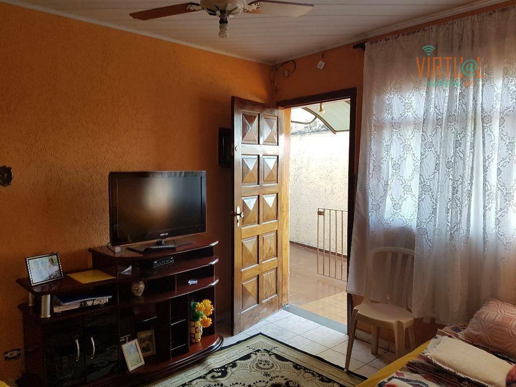 Casa à venda com 2 quartos, 81m² - Foto 4