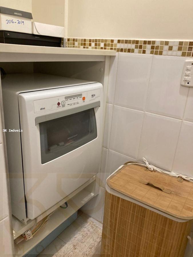 Apartamento à venda com 1 quarto, 42m² - Foto 33