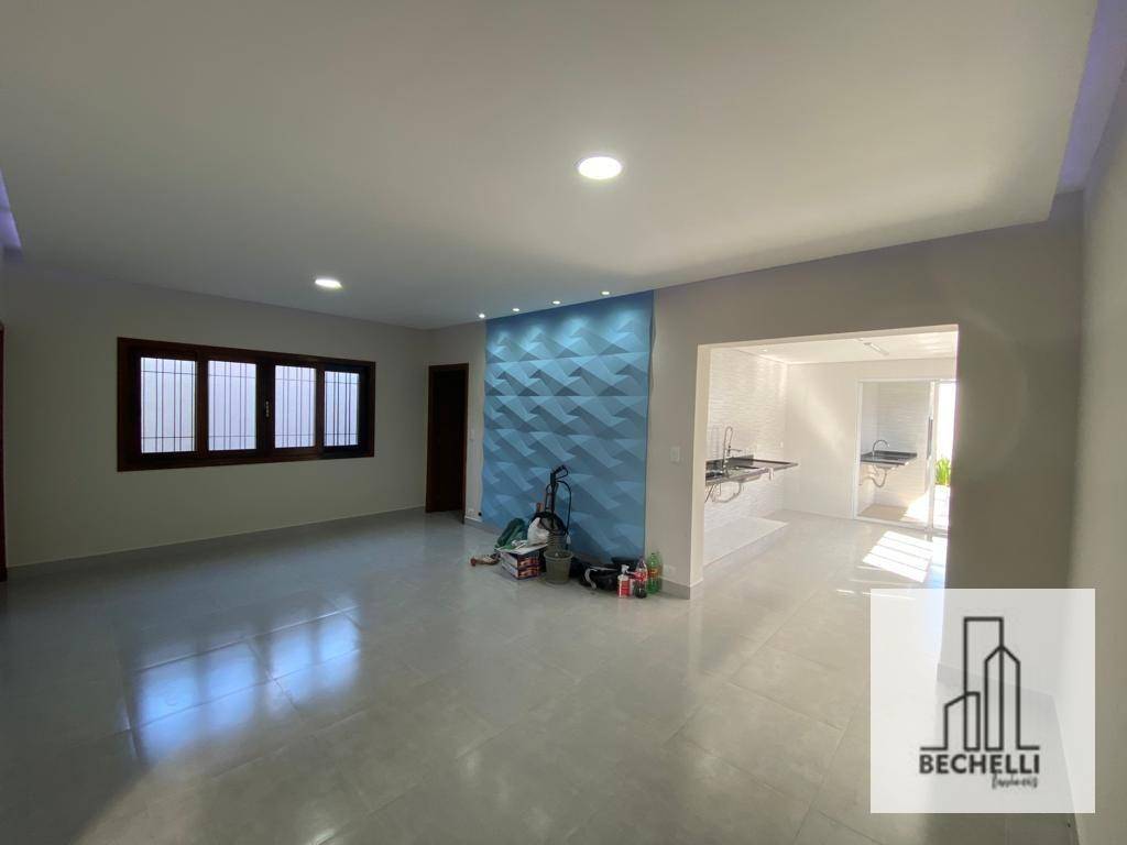 Casa à venda com 3 quartos, 158m² - Foto 5