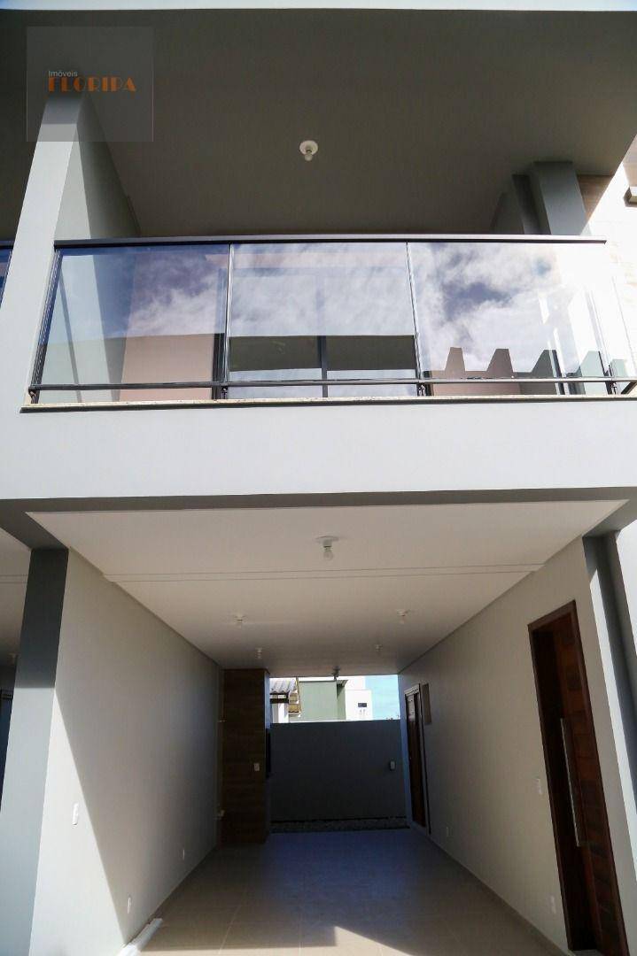 Casa à venda com 3 quartos, 124m² - Foto 14