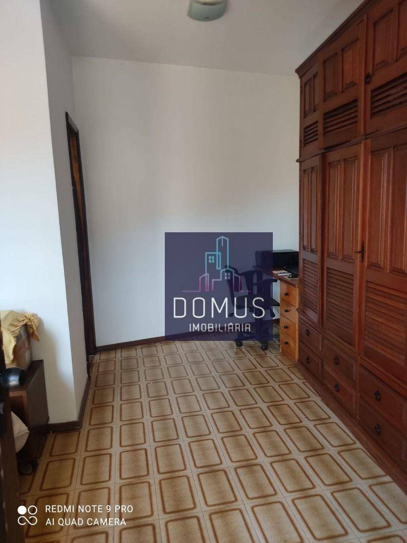 Casa à venda com 4 quartos, 400m² - Foto 5