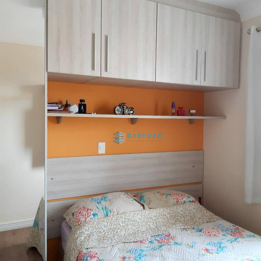 Apartamento à venda com 2 quartos, 65m² - Foto 11