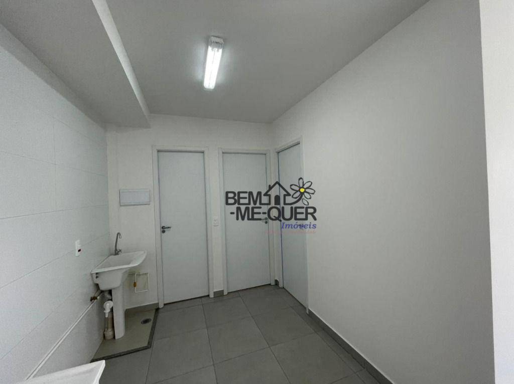 Apartamento à venda com 2 quartos, 36m² - Foto 10