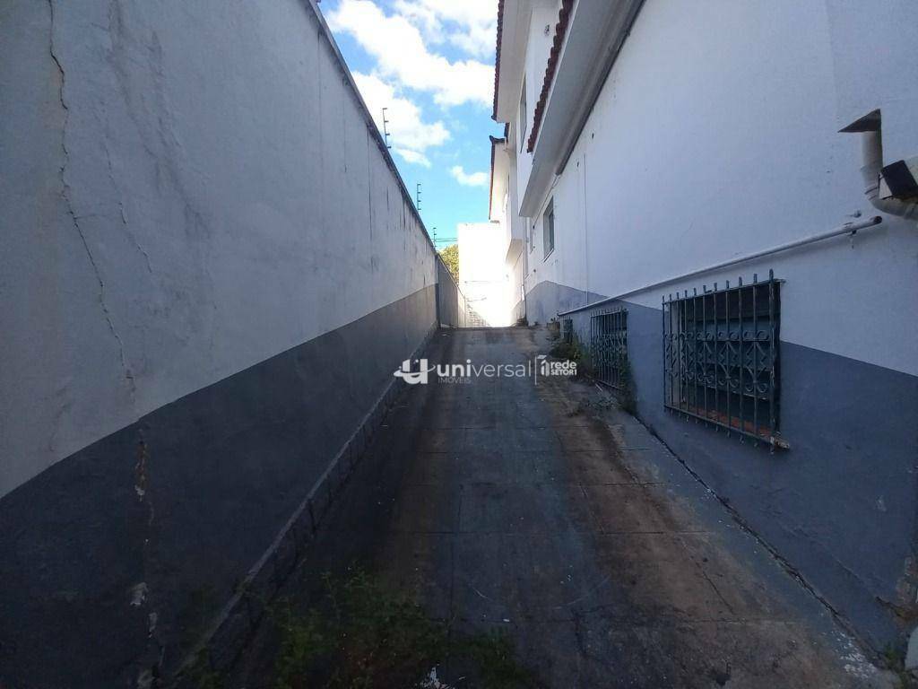 Casa de Condomínio para alugar, 900m² - Foto 26