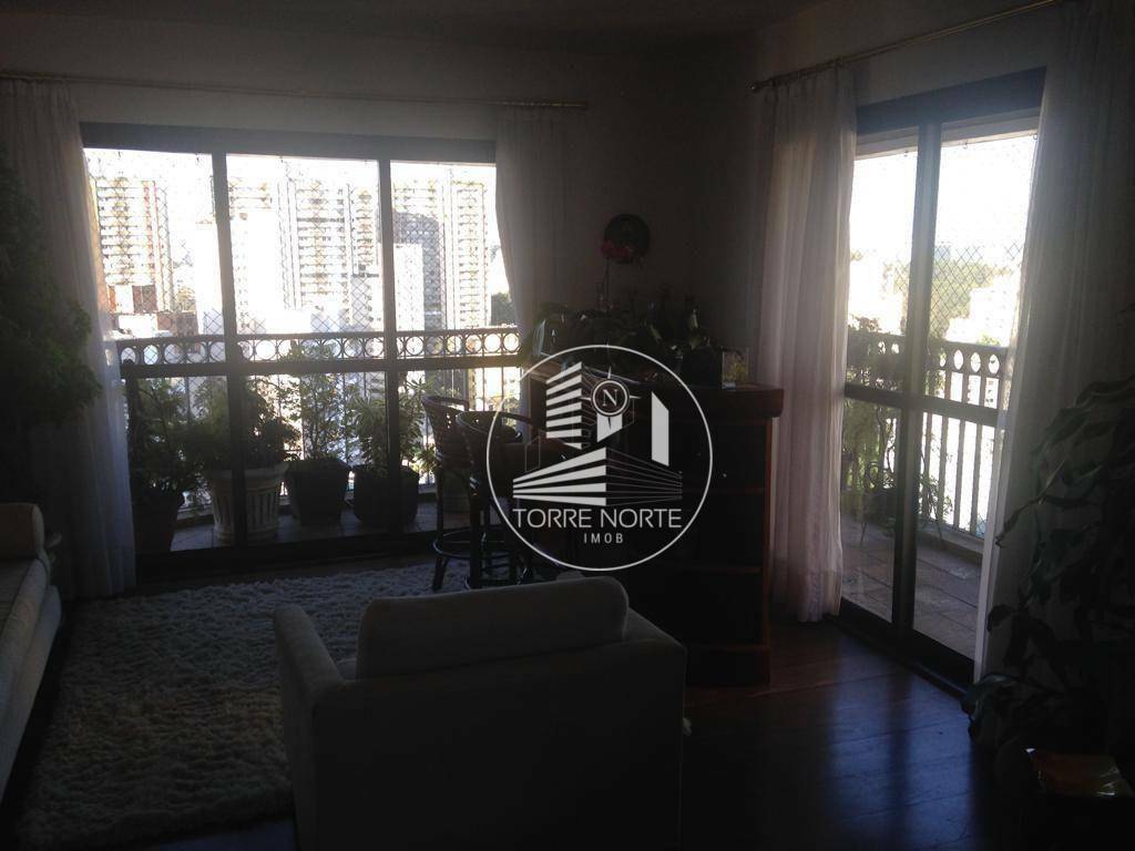 Apartamento à venda com 4 quartos, 194m² - Foto 16