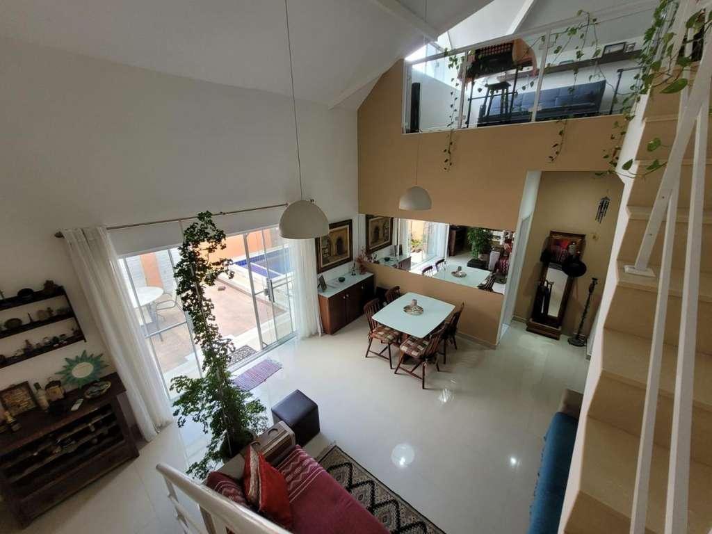 Casa de Condomínio à venda com 3 quartos, 150m² - Foto 2