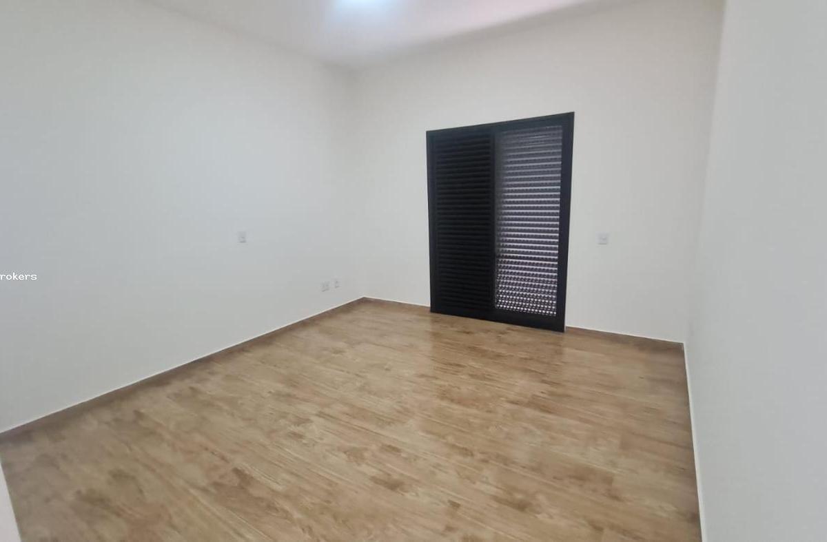 Sobrado à venda com 3 quartos, 300m² - Foto 12