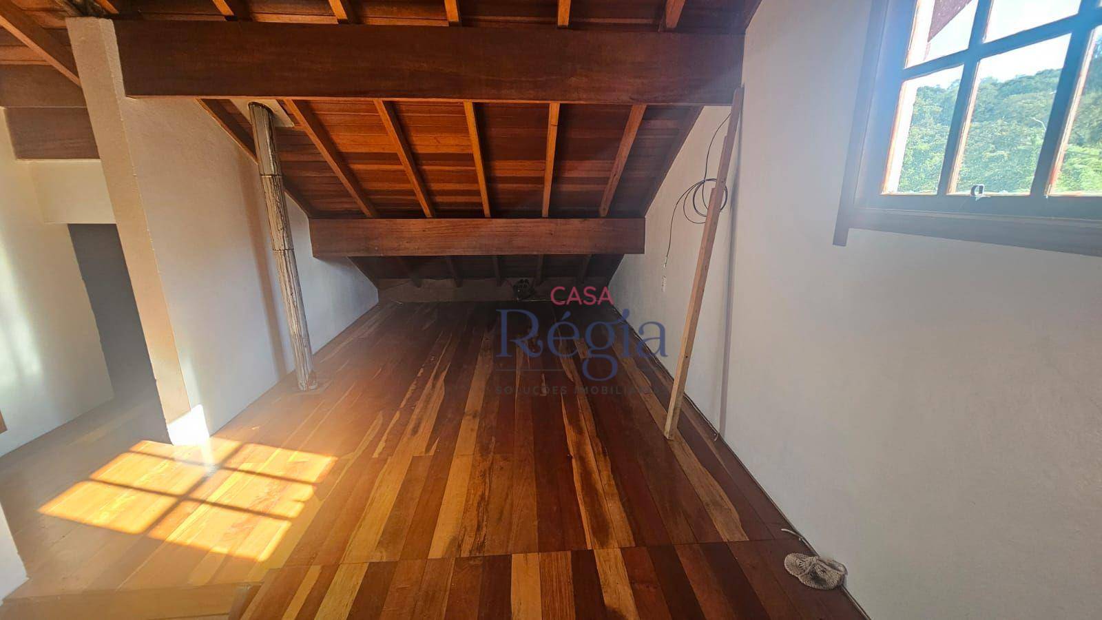 Casa à venda com 3 quartos, 95m² - Foto 16