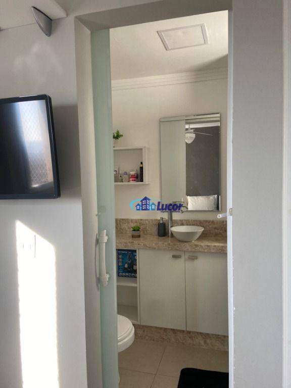 Apartamento à venda com 2 quartos, 68m² - Foto 18