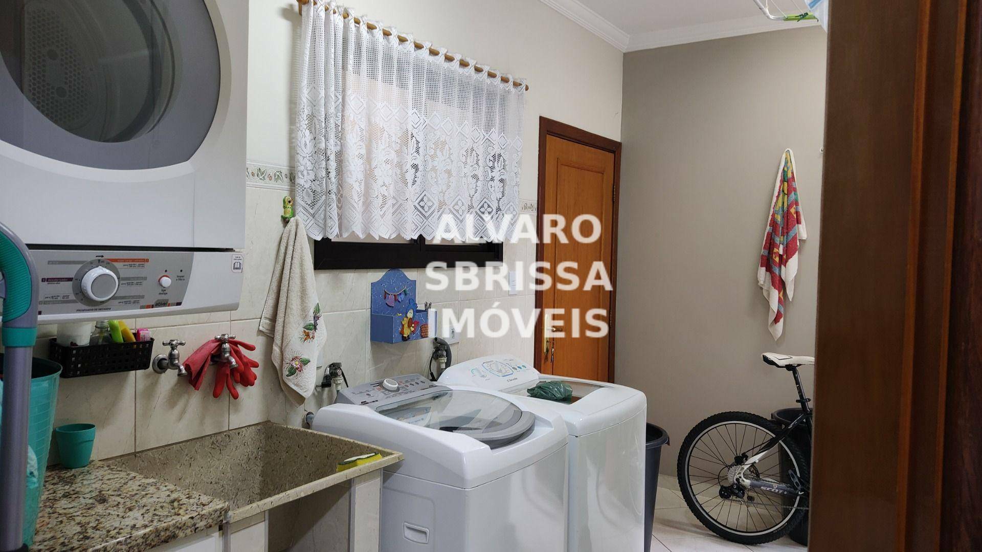 Casa de Condomínio à venda com 3 quartos, 261m² - Foto 21