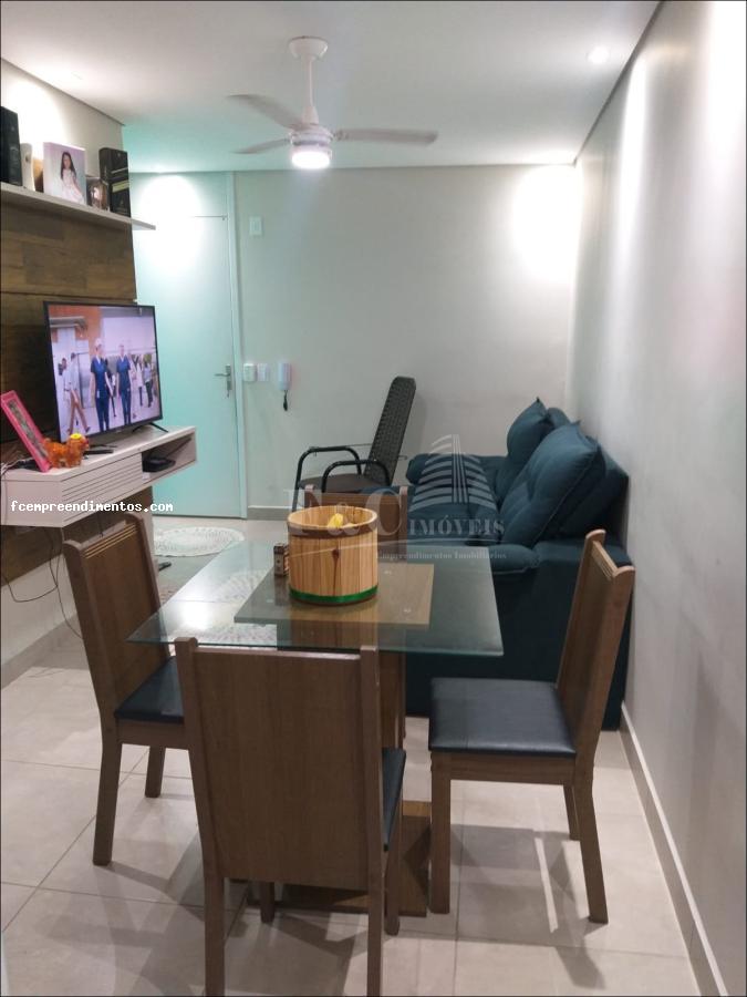 Apartamento à venda com 2 quartos, 45m² - Foto 2