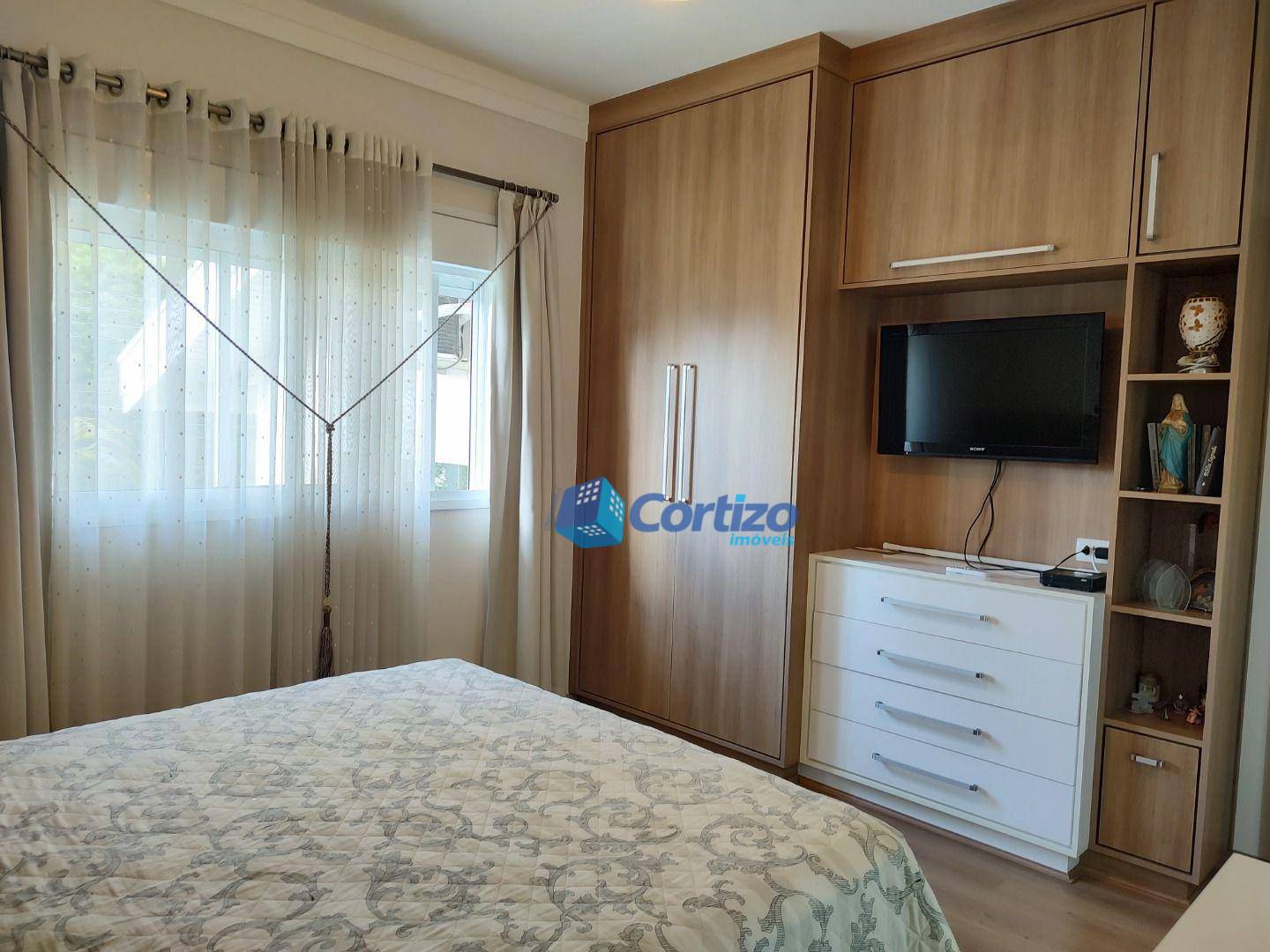 Casa à venda com 3 quartos, 349m² - Foto 23