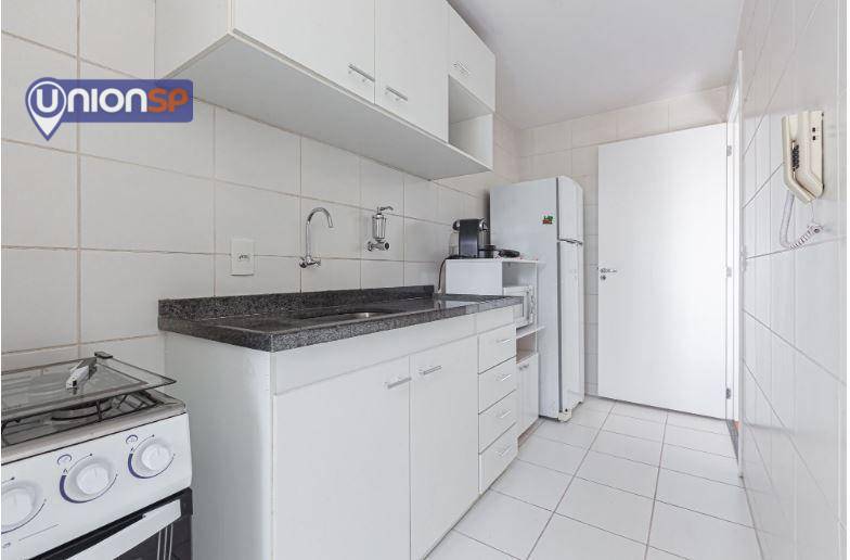 Apartamento à venda com 1 quarto, 40m² - Foto 8