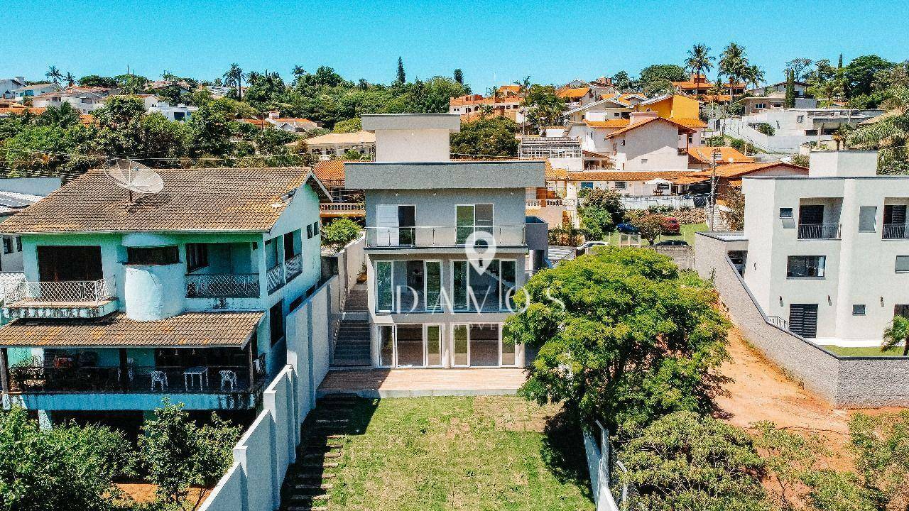 Sobrado à venda com 3 quartos, 282m² - Foto 2