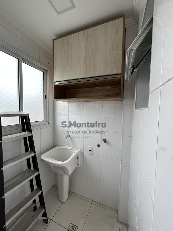 Apartamento à venda com 2 quartos, 60m² - Foto 7