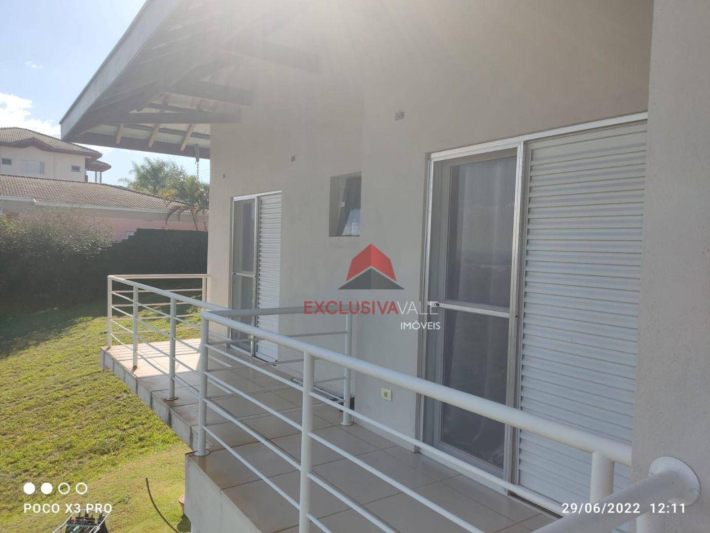 Casa de Condomínio à venda com 3 quartos, 300m² - Foto 9
