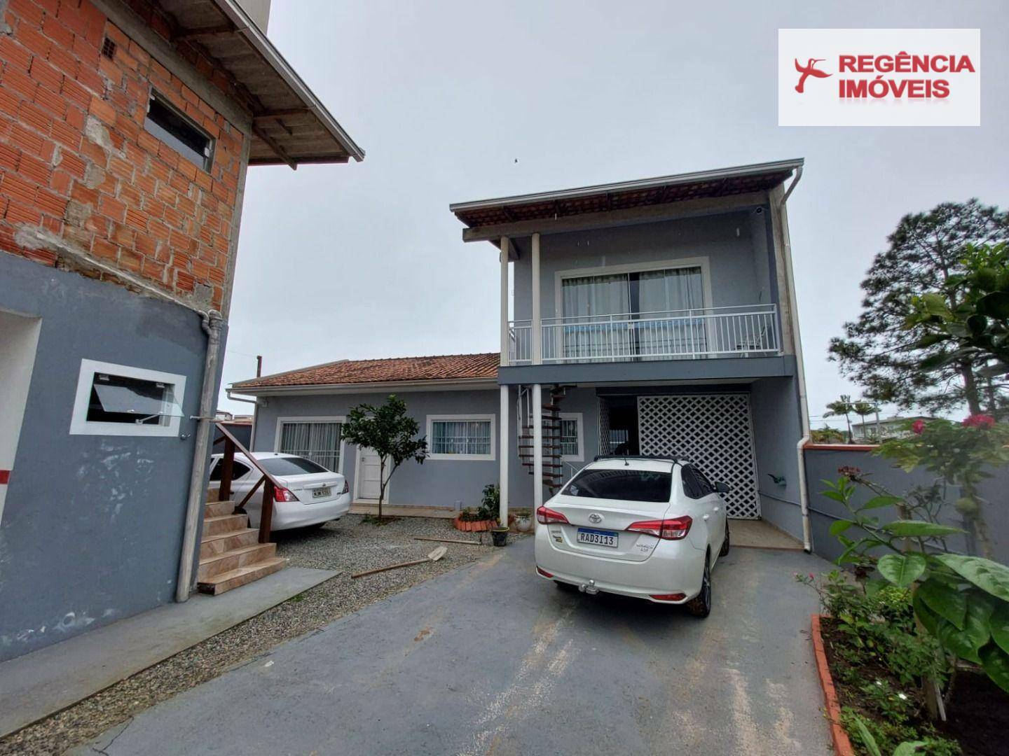 Casa à venda com 7 quartos, 314m² - Foto 3