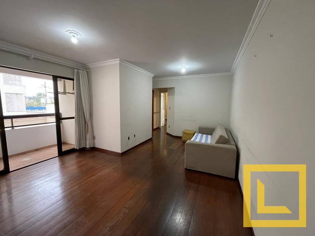 Apartamento à venda com 3 quartos, 99m² - Foto 2