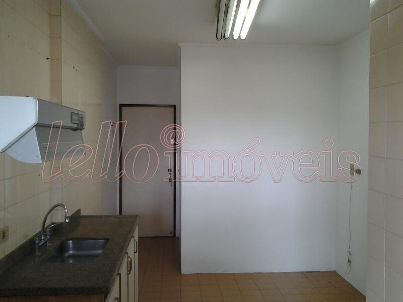 Apartamento para alugar com 3 quartos, 105m² - Foto 12