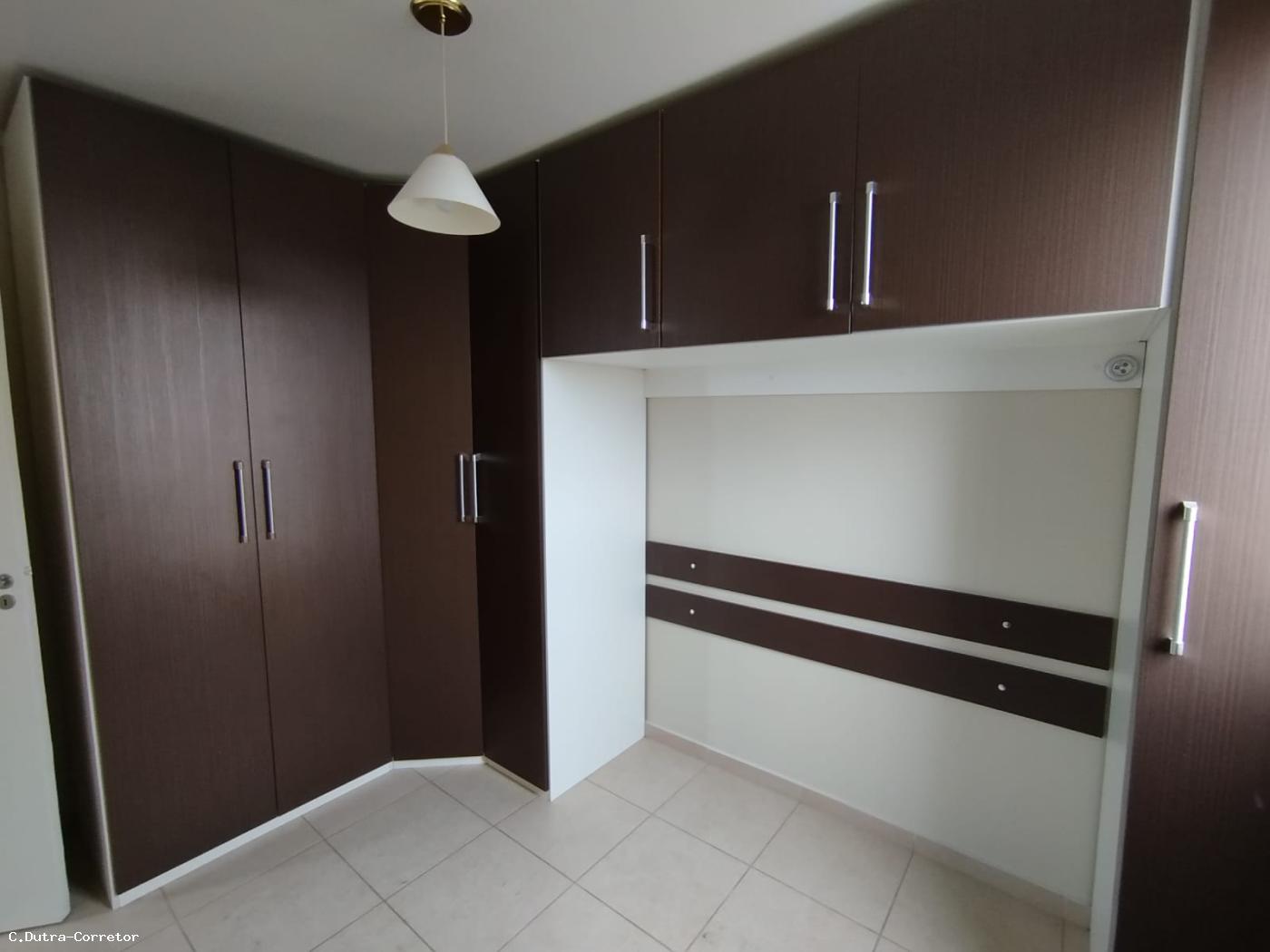 Apartamento à venda com 2 quartos, 45m² - Foto 3