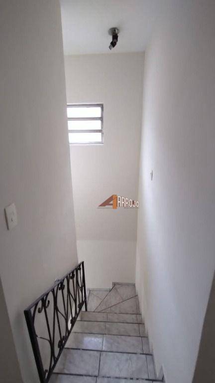 Sobrado à venda com 3 quartos, 150m² - Foto 22