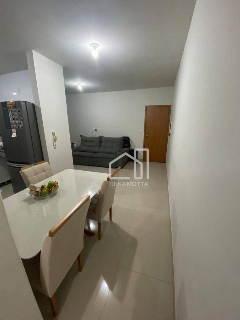 Apartamento à venda com 2 quartos, 76m² - Foto 7