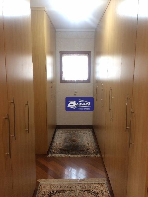 Sobrado à venda com 3 quartos, 322m² - Foto 21