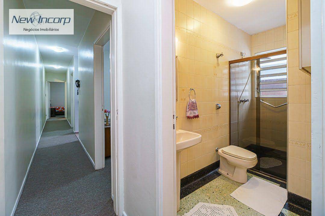 Sobrado à venda com 4 quartos, 225m² - Foto 42