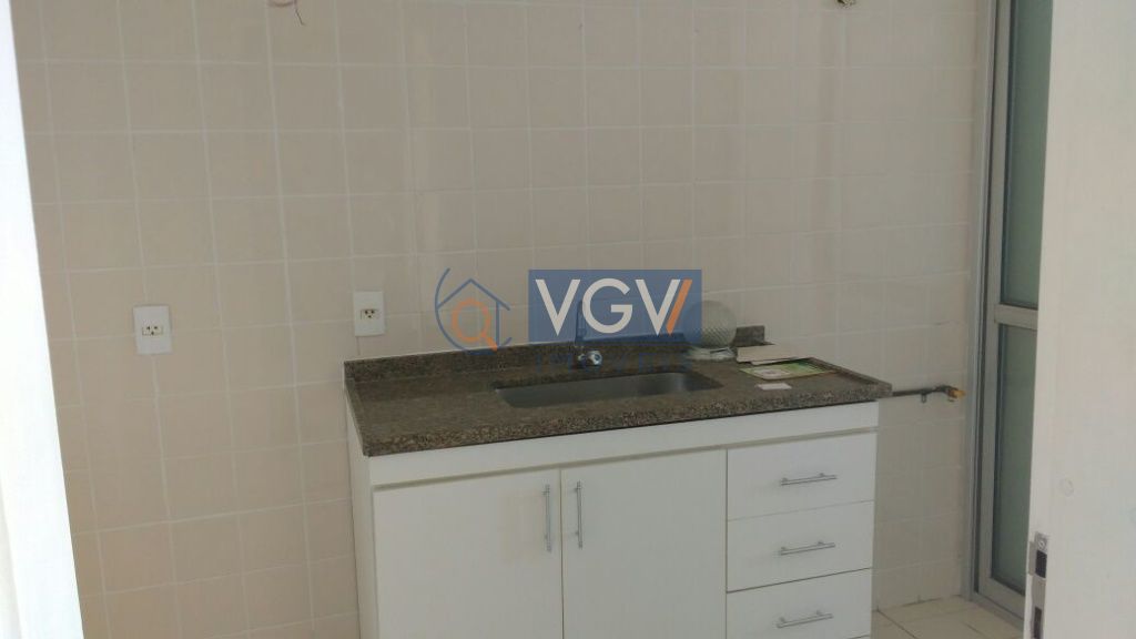 Apartamento à venda com 2 quartos, 58m² - Foto 6