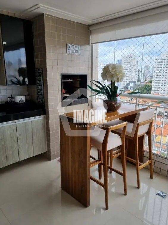 Apartamento à venda com 4 quartos, 142m² - Foto 2