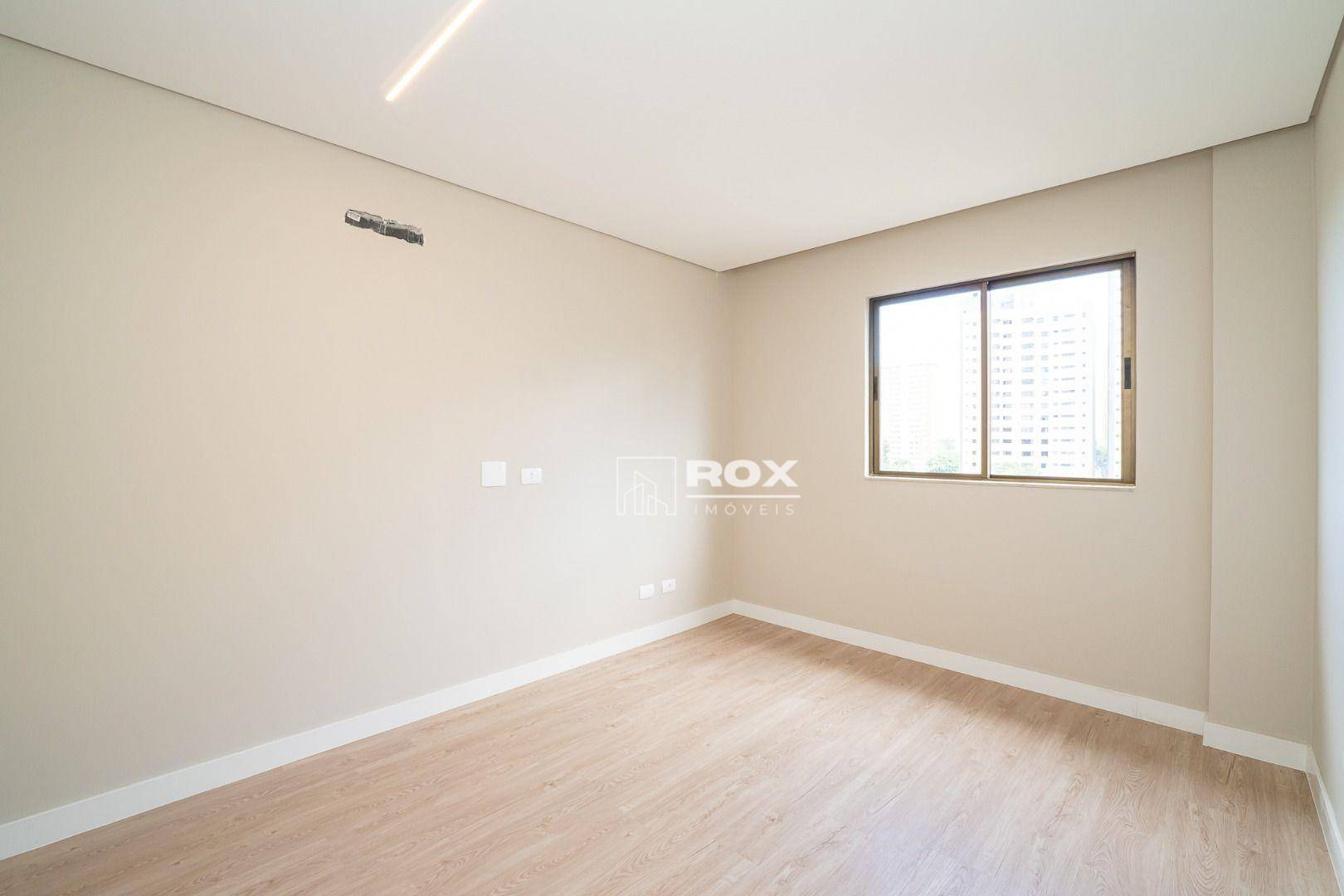 Apartamento à venda com 3 quartos, 193m² - Foto 36