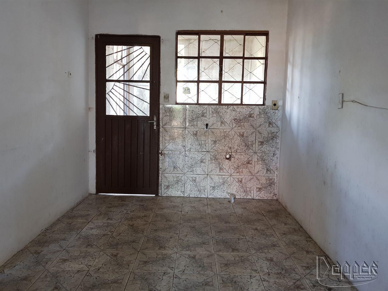 Casa à venda com 2 quartos, 167m² - Foto 3