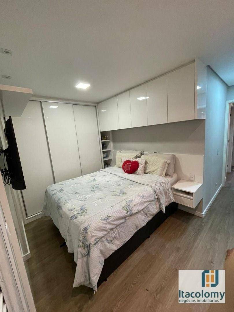 Apartamento à venda com 3 quartos, 71m² - Foto 21