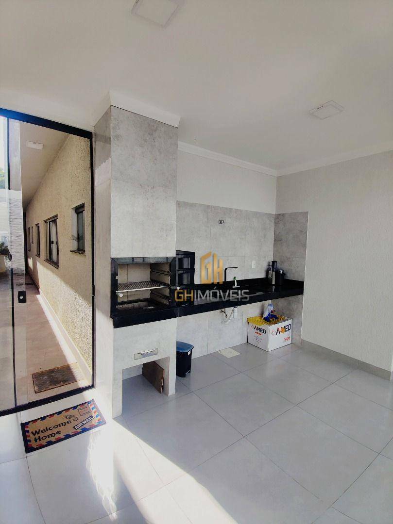 Casa à venda com 3 quartos, 134m² - Foto 7