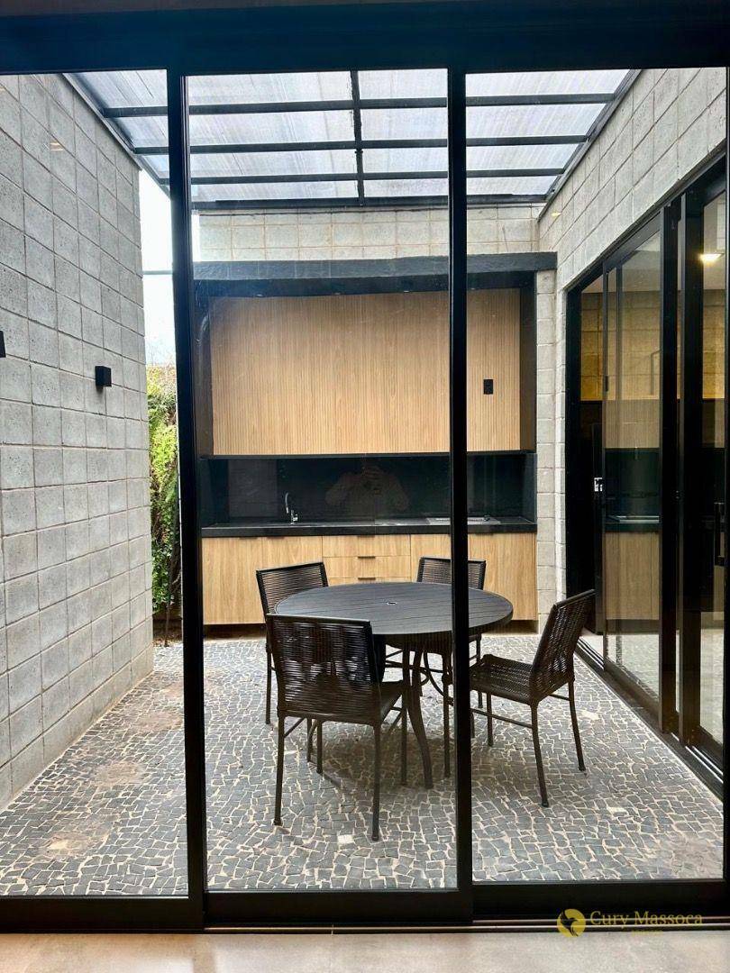Casa de Condomínio para alugar com 3 quartos, 115m² - Foto 5