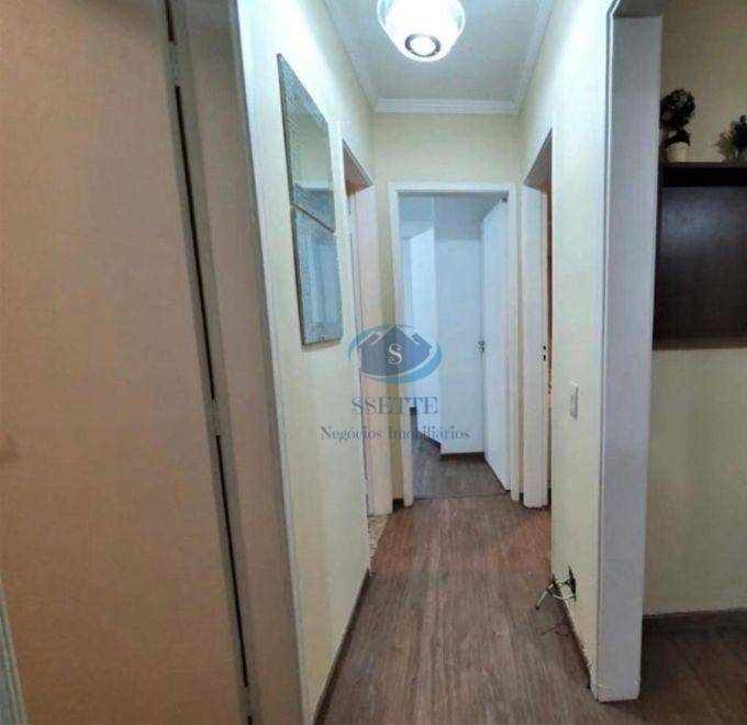 Apartamento à venda com 2 quartos, 63m² - Foto 11