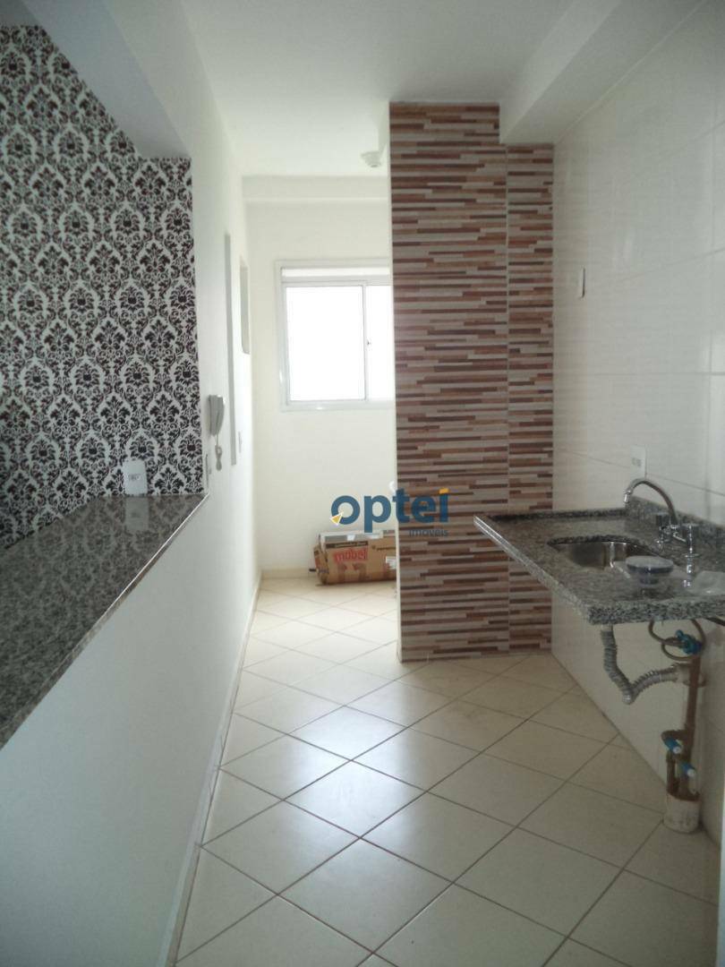 Apartamento à venda com 3 quartos, 76m² - Foto 4