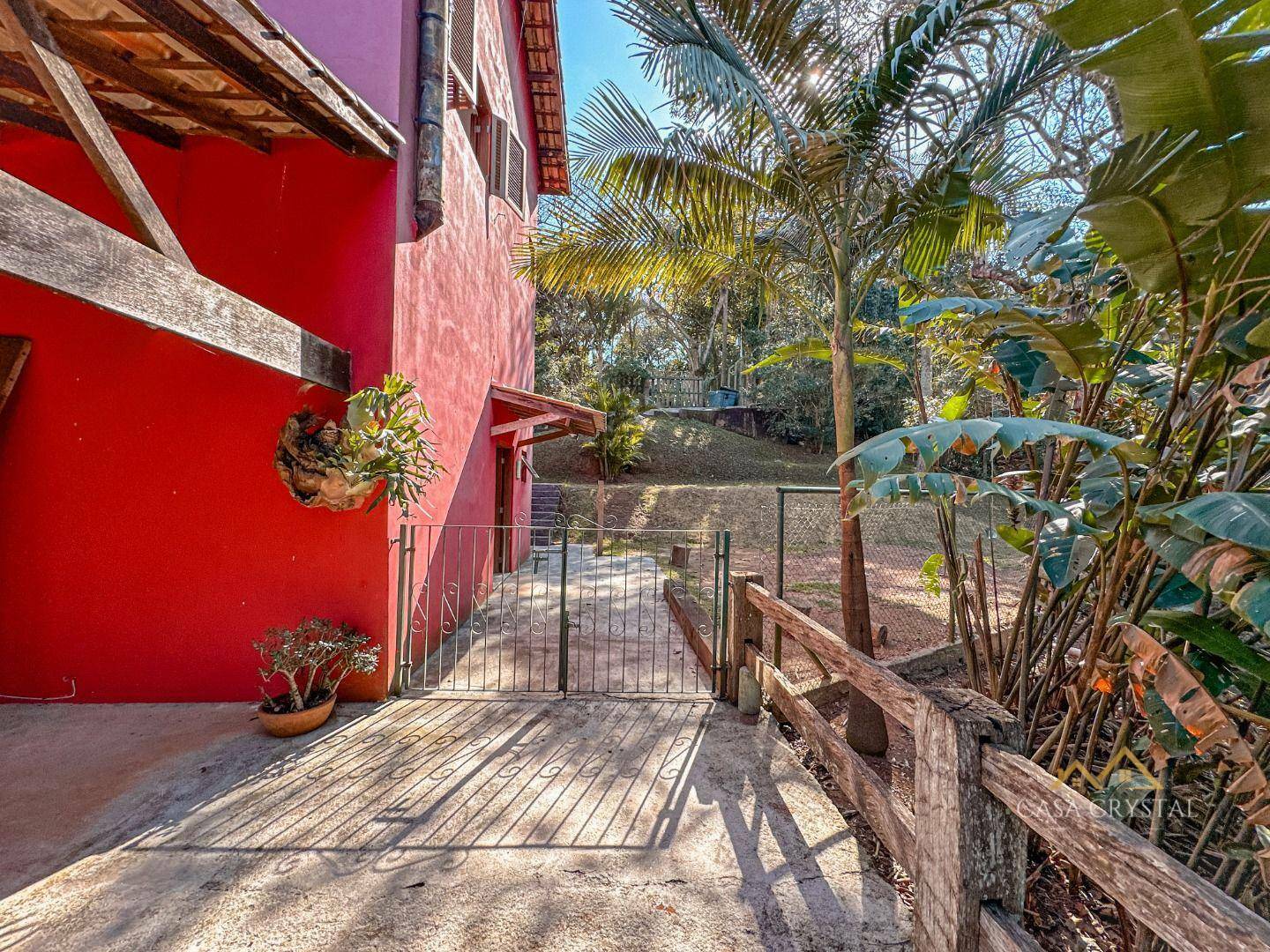 Casa de Condomínio à venda com 3 quartos, 360m² - Foto 3