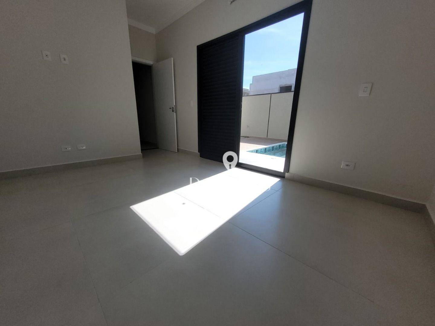 Casa à venda com 3 quartos, 188m² - Foto 2