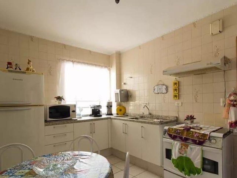 Apartamento à venda com 2 quartos, 72m² - Foto 1