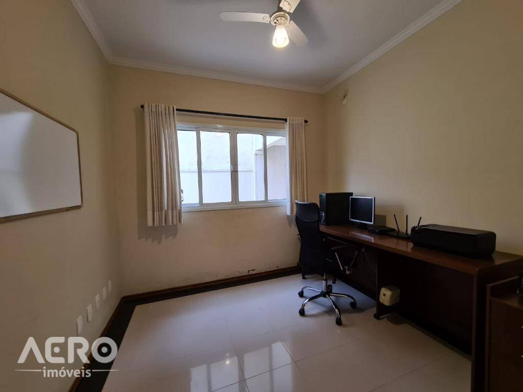 Casa à venda com 3 quartos, 275m² - Foto 70