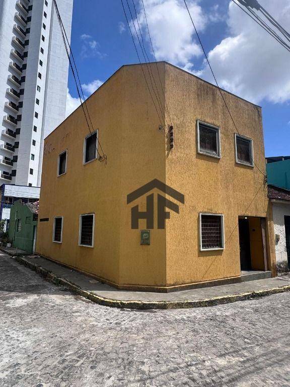 Casa para alugar com 3 quartos, 120m² - Foto 1