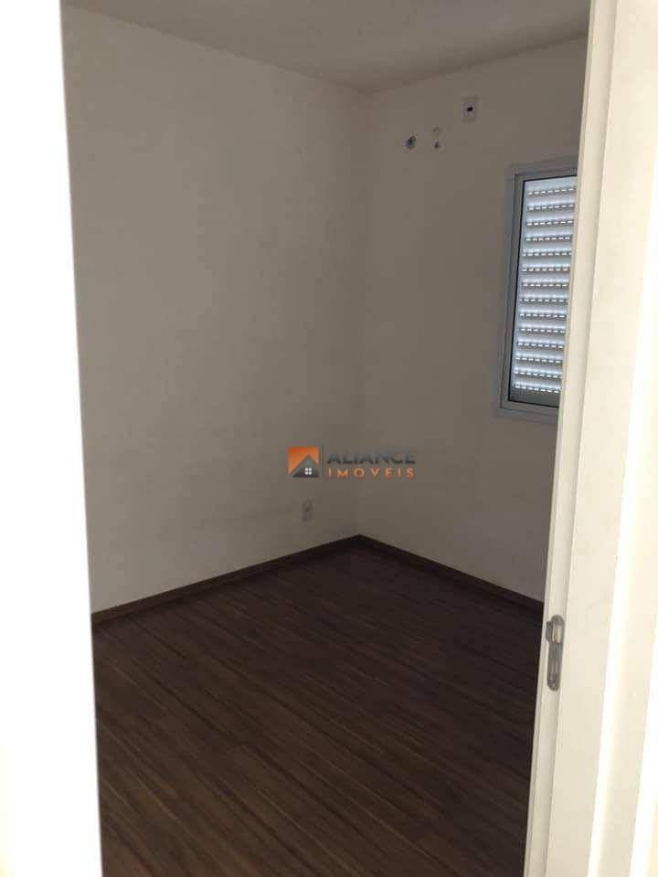 Apartamento à venda com 2 quartos, 50m² - Foto 7