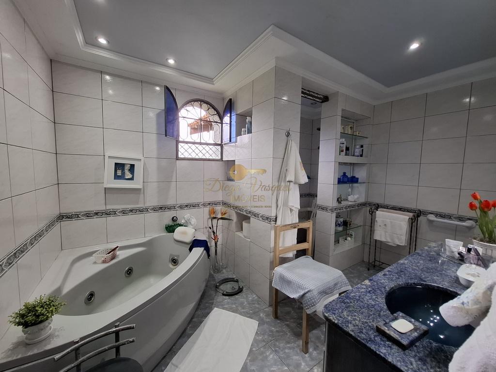 Casa de Condomínio à venda com 3 quartos, 3060m² - Foto 23