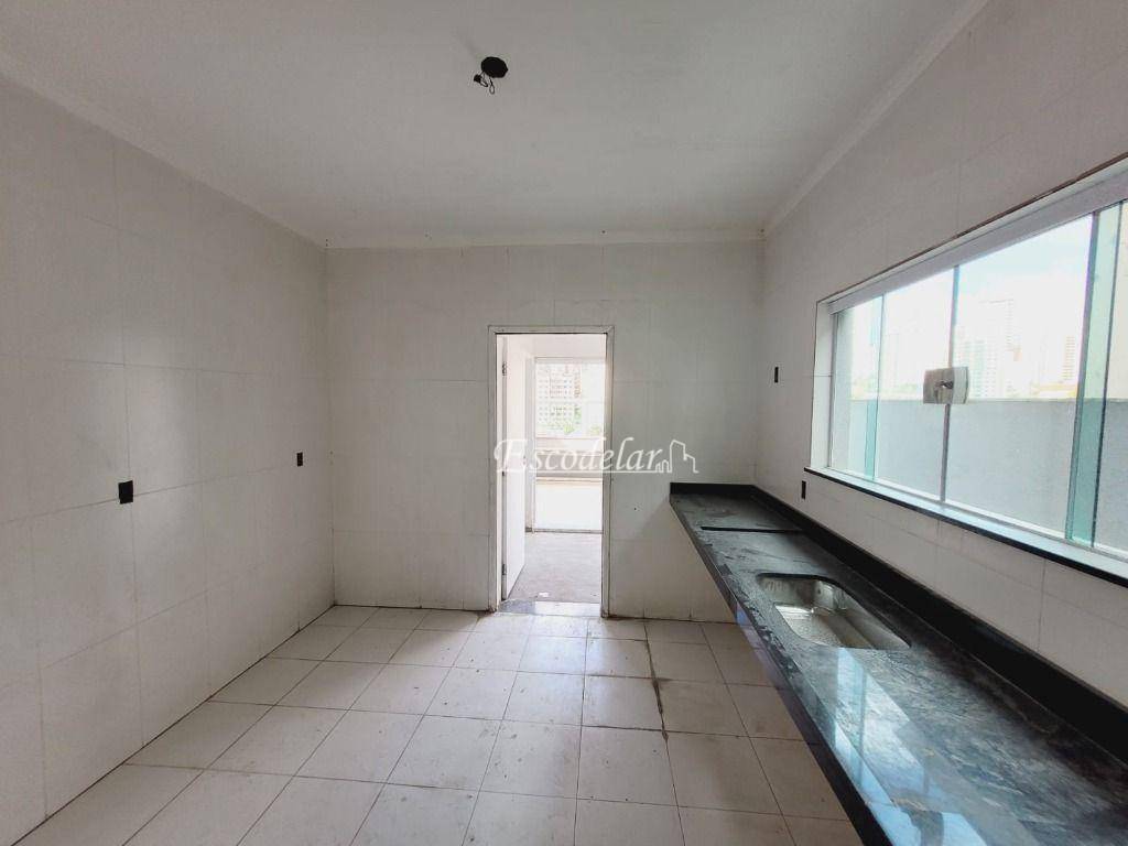 Sobrado à venda com 3 quartos, 120m² - Foto 4