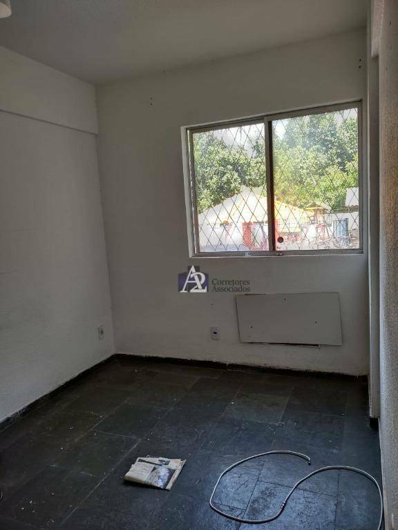 Apartamento à venda com 2 quartos, 63m² - Foto 5