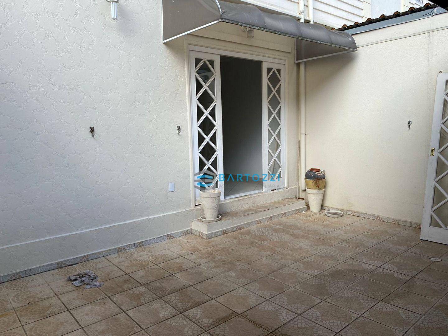 Sobrado à venda com 2 quartos, 190m² - Foto 9